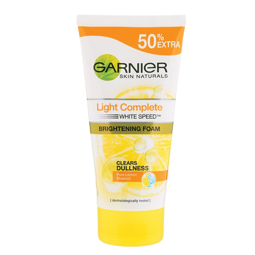 I1 Garnier Bright Complete Vitamin C Face Wash  150ml 